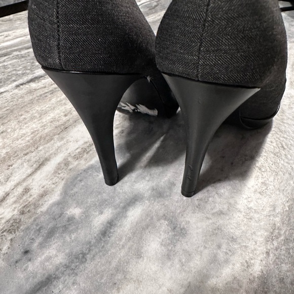 Nine West heels - Picture 4 of 5